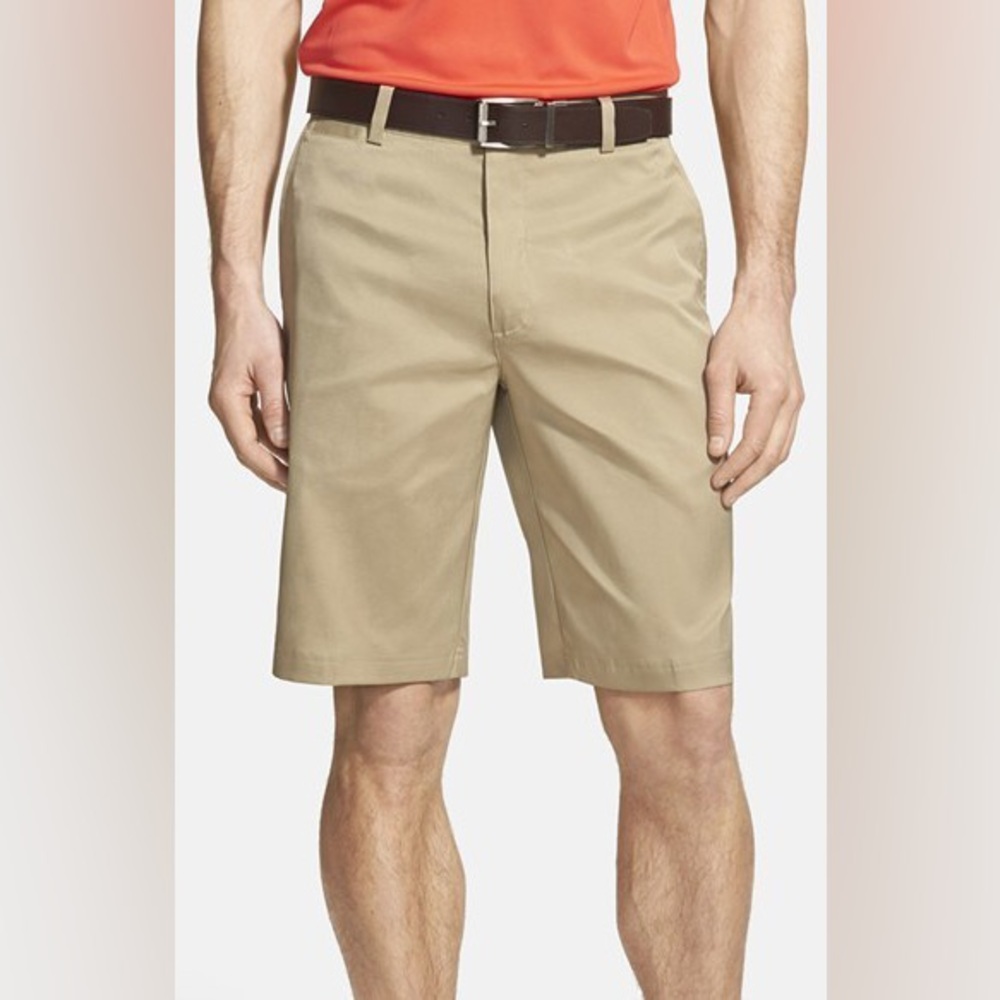 Nike Men Flat Front Golf  Tan Shorts 38